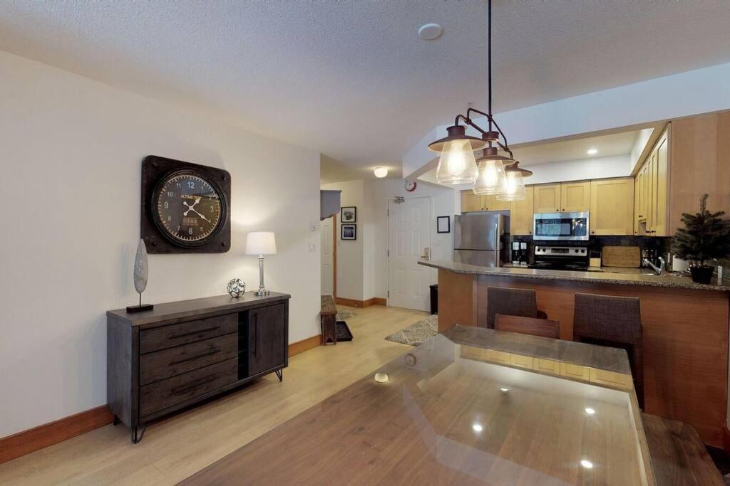 Powderhorn By Whistler Blackcomb Vacation Rentals Eksteriør bilde